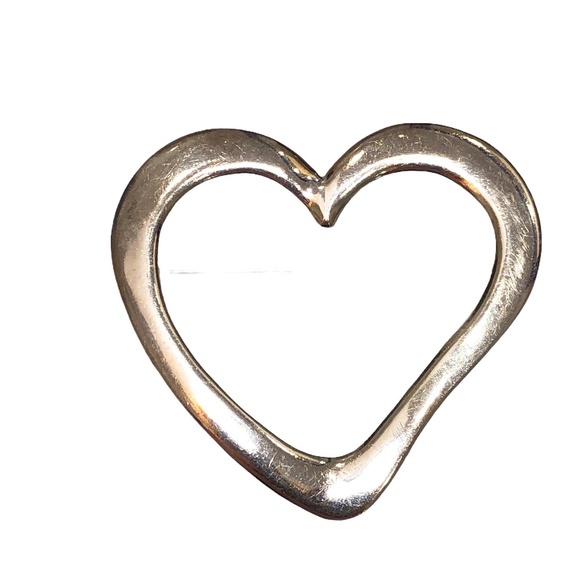 VINTAGE STERLING SILVER OPEN HEART BROOCH - Picture 4 of 15